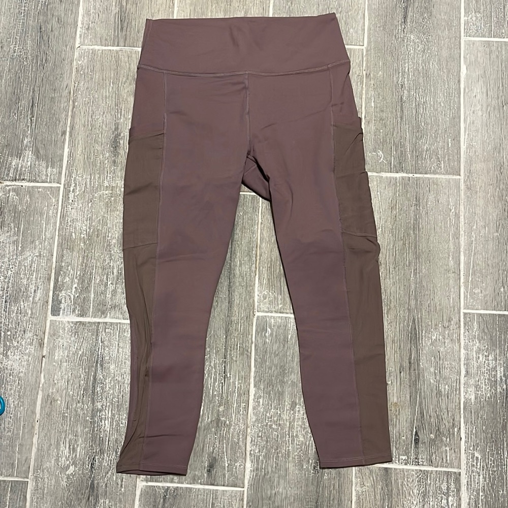 Fabletics Mila High Waisted Pocket Capri